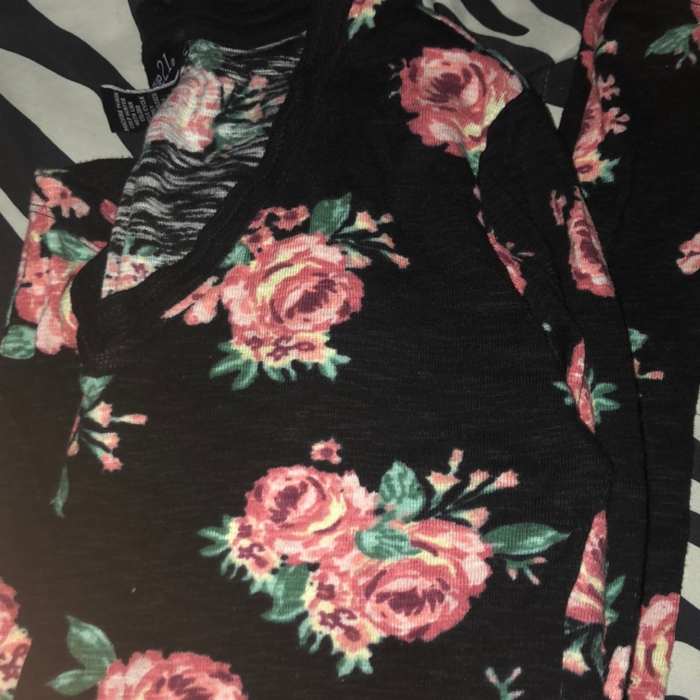 Long sleeve rose shirt